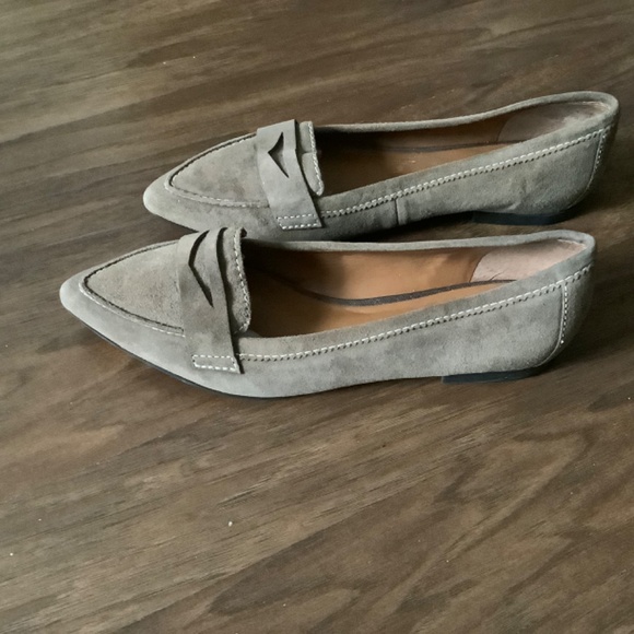 Franco Sarto Suede Loafers with white stitches - Picture 2 of 5